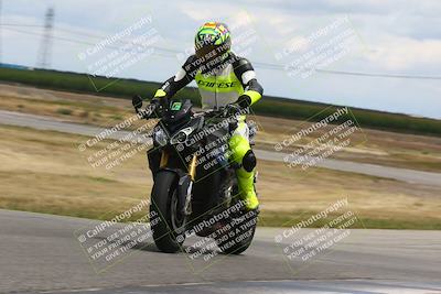 media/Apr-26-2024-TrackDaz (Fri) [[c4b677d280]]/C Group/140pm (Wheelie Bump)/